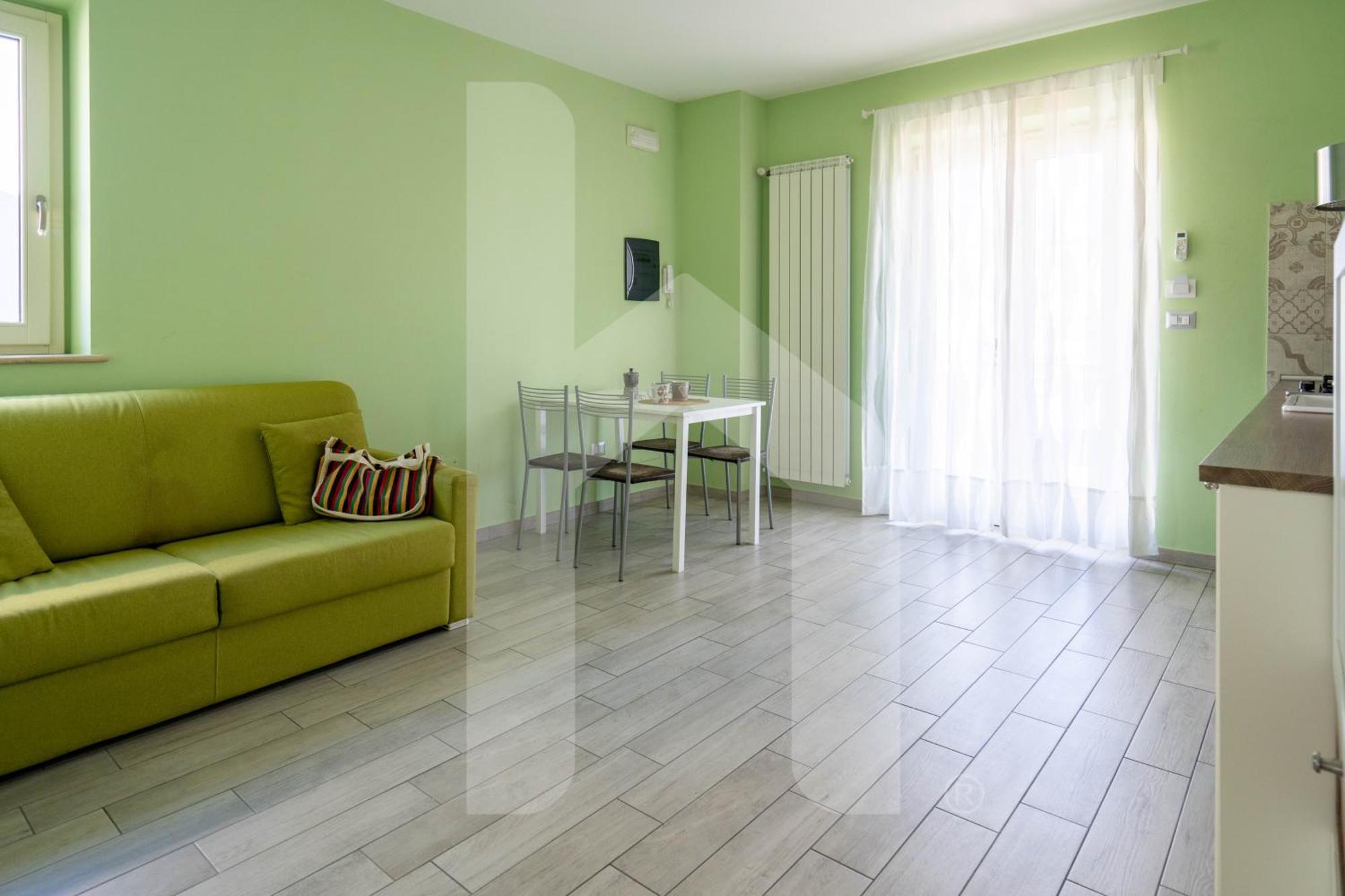 ピネートHomiday - Residenza D'Annunzioアパートメント エクステリア 写真