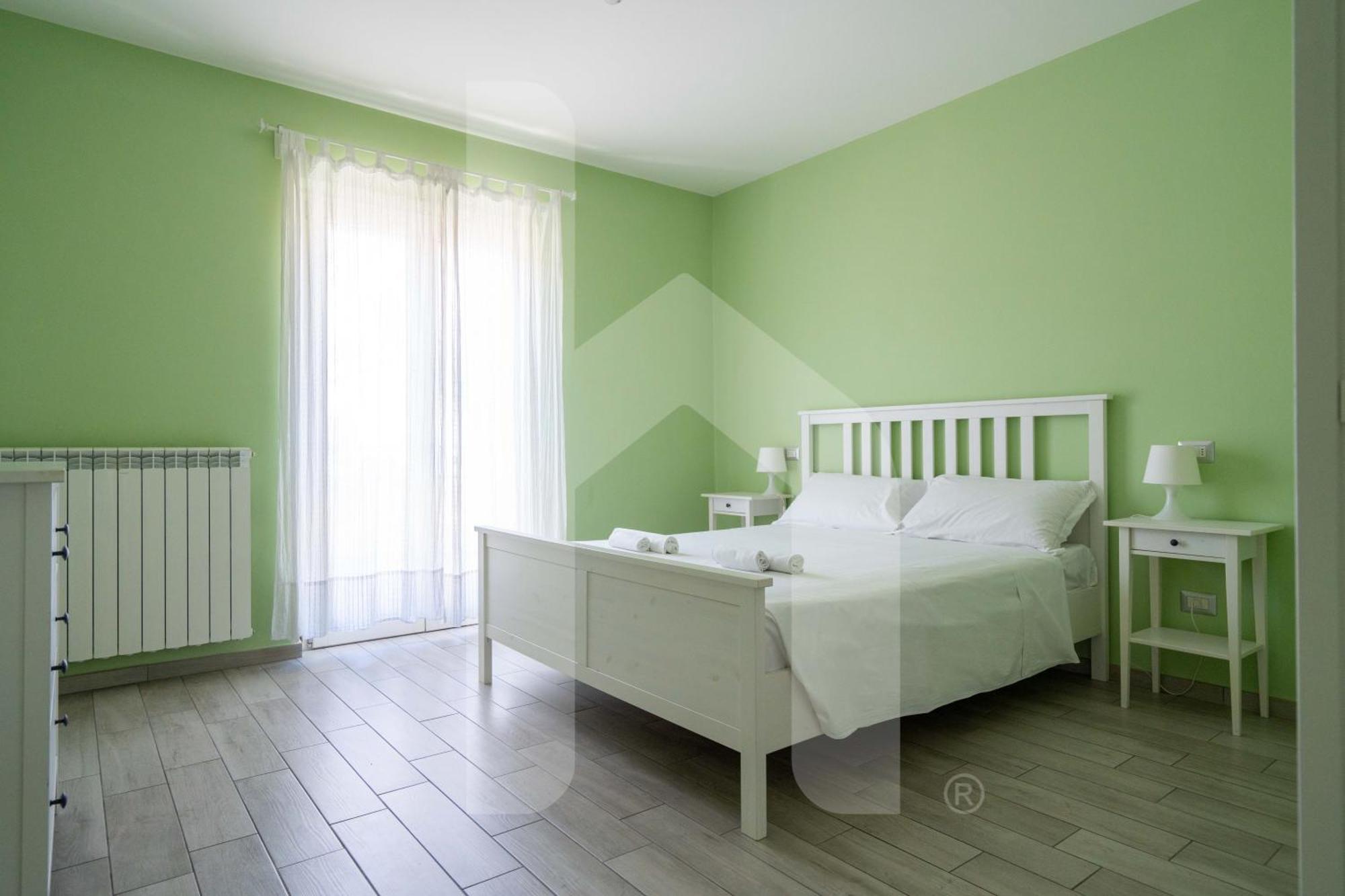 ピネートHomiday - Residenza D'Annunzioアパートメント エクステリア 写真