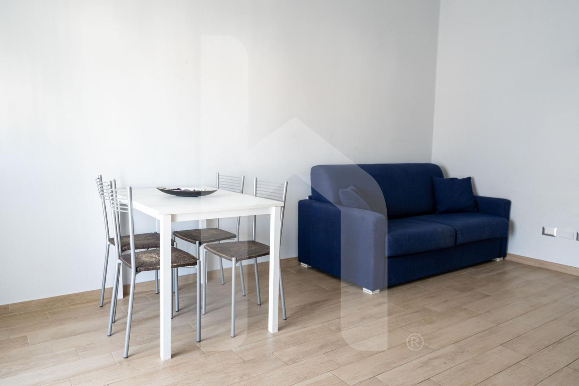 ピネートHomiday - Residenza D'Annunzioアパートメント エクステリア 写真